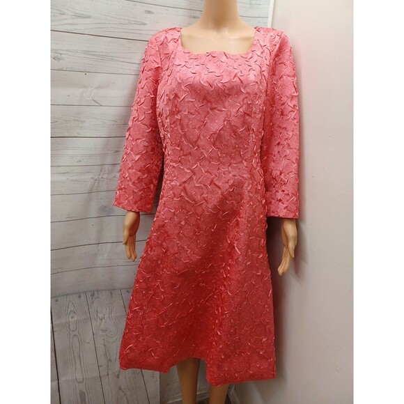 Giovanna Signature Dress Sz 10 Long Sleeve Peach Textured Lined - Picture 1 of 8